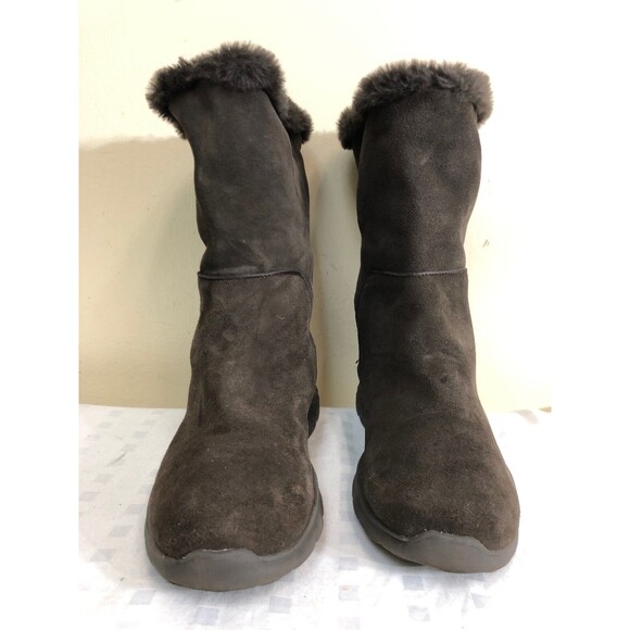 Skechers  Women's Casual Winter Warm Brown Suede Boots SN 14357 size US 7 EUR 37 - Picture 2 of 10